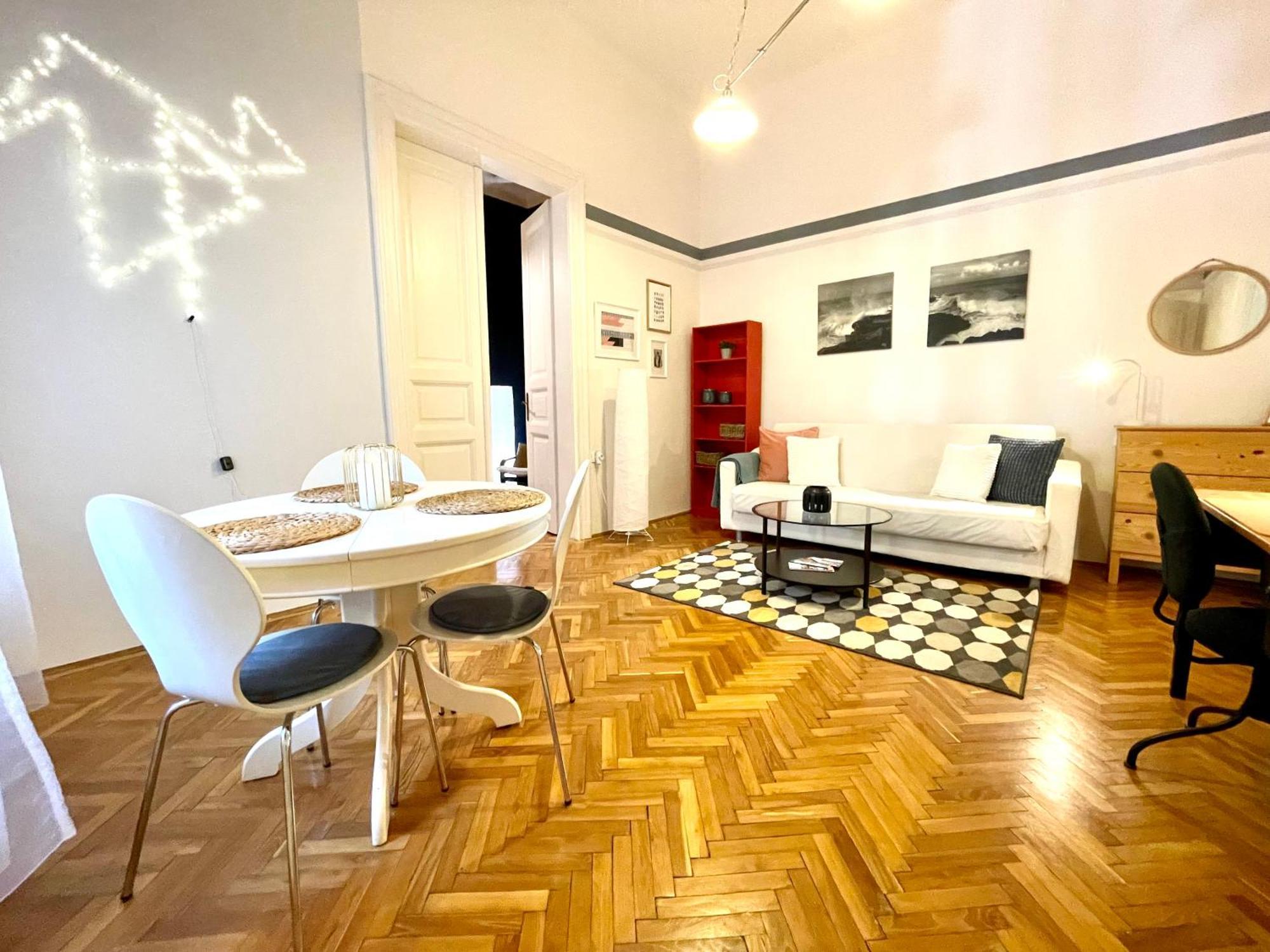 Fanni'S Cosy Home Express Apartment In The City Centre Budapest Exterior photo