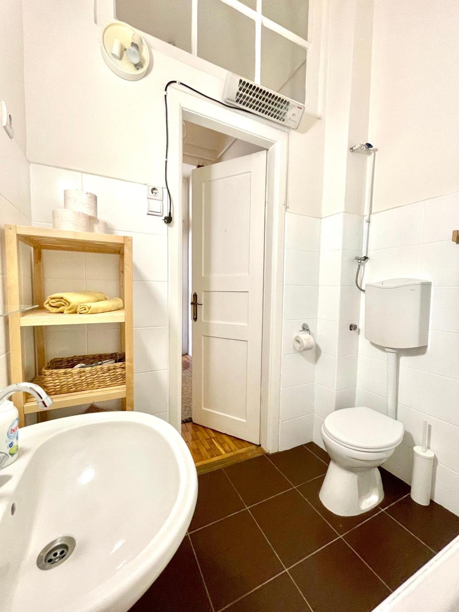 Fanni'S Cosy Home Express Apartment In The City Centre Budapest Exterior photo